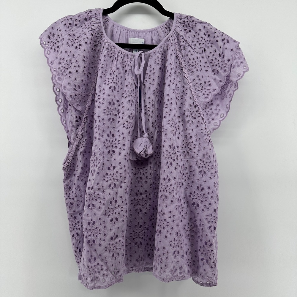 Cartolina Genevieve Eyelet Flutter Sleeve Top Pastel Lilac Purple Medium NWT